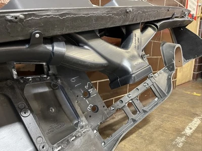 New *OEM*Freightliner M2 A18-71375-304 WS Phan Dash LHD *Damaged*
