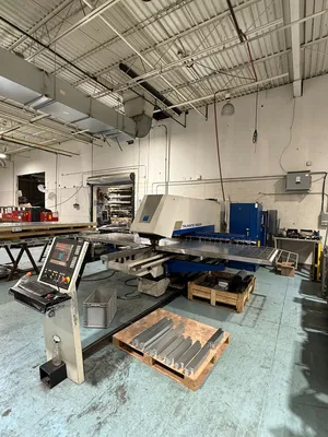 2006 TRUMPF TRUMATIC 1000R Turret Punches (Equipt) | ListingHippo (35)