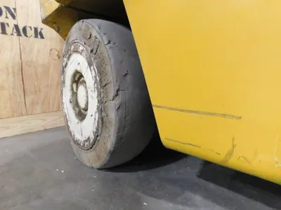 YALE ERCO80HGN48TQ091 Electric fork lift | Ditter Industries Inc. (6)