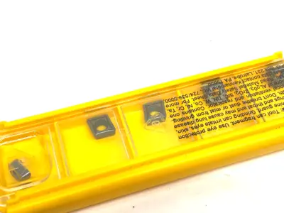 NEW KENNAMETAL SCREW-ON CCGT-LF POSITIVE INSERT CCGT060208LF