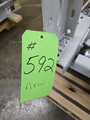 New | in-Stock HYTROL LIFT GATE Conveyors Wisconsin US | Packer City Sales #1304202