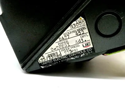 NEW UNITED ELECTRIC CONTROLS PRESSURE CONTROLLER