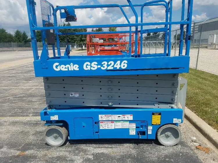 Used 2007 Genie GS3246 Scissor Lifters New York US | United Lift #1445639