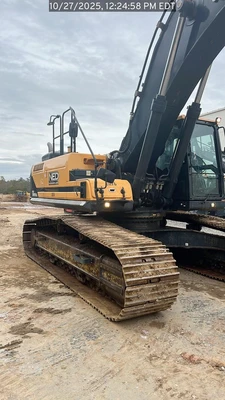 Used 2022 HYUNDAI HX380AL Excavators North Carolina US | National Equipment Dealers #1422420