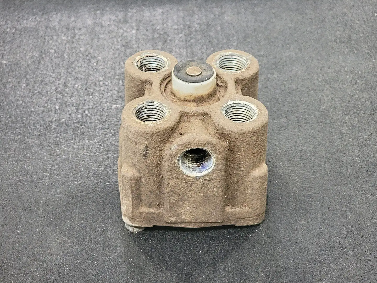 USED BENDIX H102626BXW