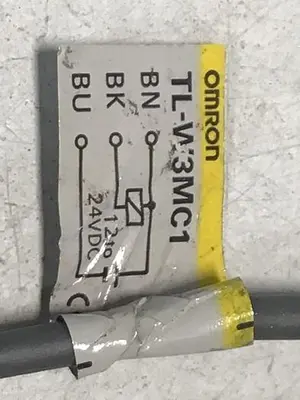 USED OMRON TL-W3MC1