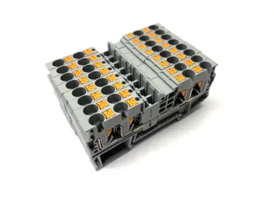 USED PHOENIX CONTACT FEED-THROUGH TERMINAL BLOCK 3211797 LOT OF 8