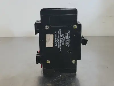 USED CUTLER-HAMMER QCF215