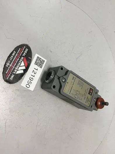 Used CUTLER HAMMER 10316H3712A Relays & Switches Michigan US | Ideal Machinery #578911