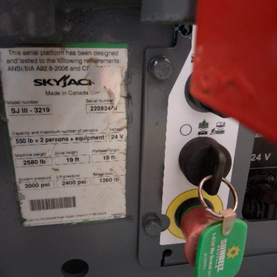 USED 2016 Skyjack SJ3219