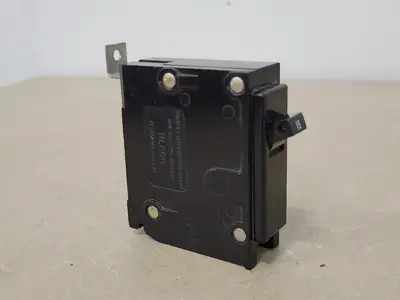 USED CUTLER-HAMMER BQL15