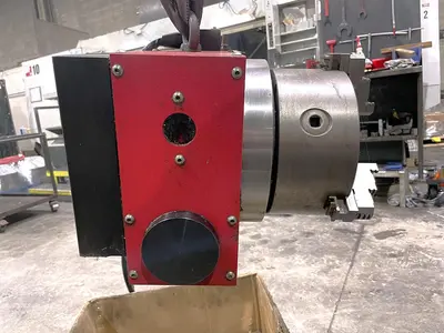 USED 2005 HAAS HRT210