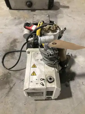 Trivac Leybold D Series Rotary Vane Vacuum Pump 1650/1350RPM 1PH 10m3/h 2x10mbar