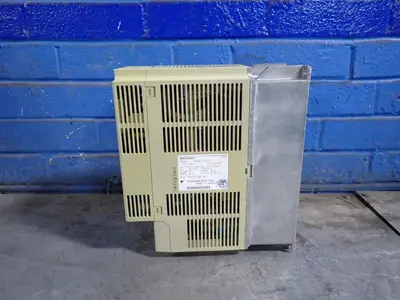 Used YASKAWA SGDB03VDY1 Servo Drives Ohio US | HGR 24 #783596