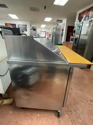 Used Beverage Air _UNKNOWN_ Food Prep Tables Illinois US | Falcon Restaurant Supply #1518736