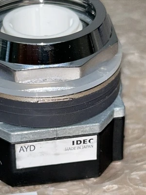 NEW IDEC Corporation AYD000T8