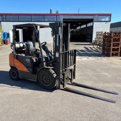 Used 2021 DOOSAN G25N-7 Internal Combustion Forklifts: Pneumatic Tire Ontario CA | Leavitt Machinery #1518510
