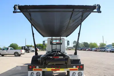 Used 2027 MACK MD7 Hooklifts & Roll-Offs Texas US | Roll Off Truck World #1491922