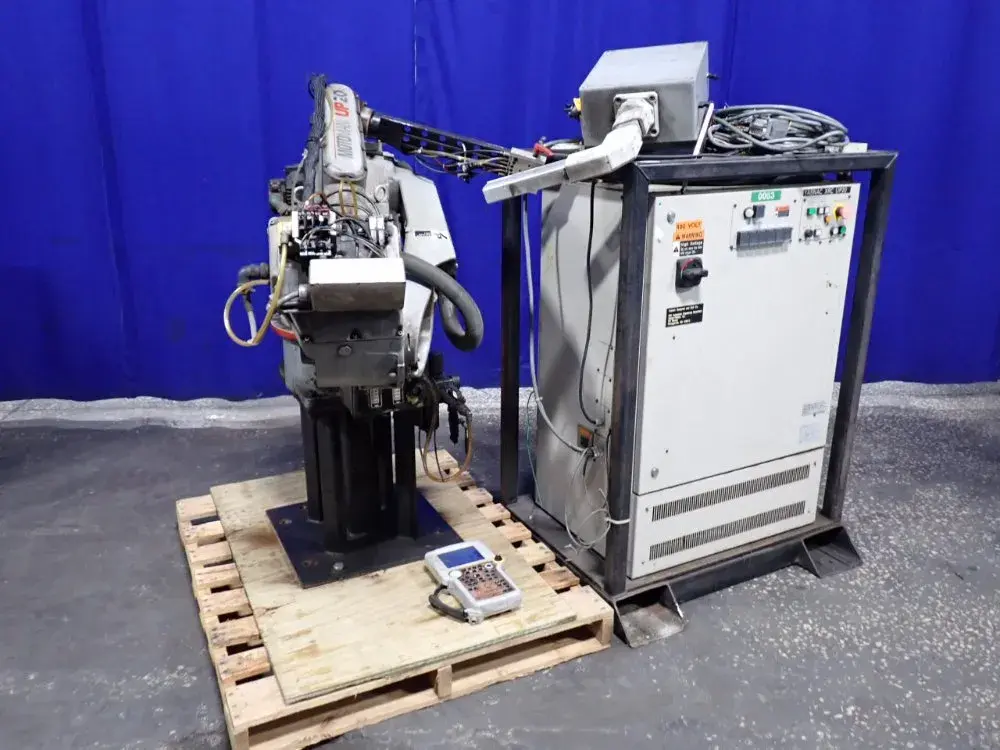 USED 2001 MOTOMAN UP20