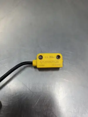 Banner Q12RB6RQ5 (1506H) Photoelectric Sensor, 10-30VDC. 5E-3/1