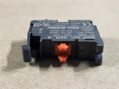 Package of Contact Blocks - 4 x 800F-X01 x 4, 800F-X10, 4 x 800F-N3G