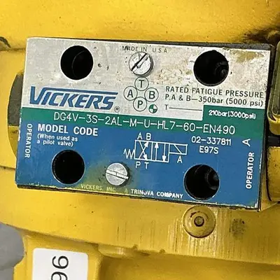 USED KAWASAKI HM/C080/Q/60/45/F3/C1/31/PL458