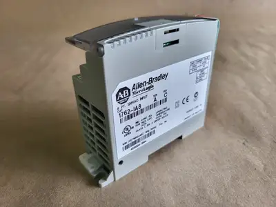 NEW ALLEN-BRADLEY 1762-IA8