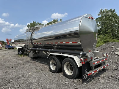 Used 1999 STAINLESS TANK & EQUIPMENT _UNKNOWN_ Tanker Trailers Indiana US | Lakeshore Equipment Sales #1546609