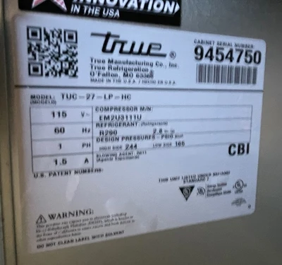 130-0170 True TUC-27-LP-HC 27” Self Contained Undercounter Cooler Refrigerator