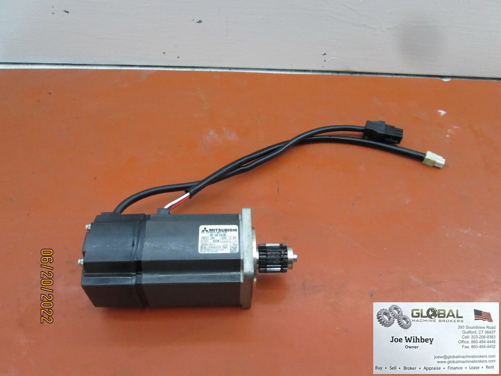 Mitsubishi HC-KFS43K AC Servo Motor 129 Volt 3000RPM