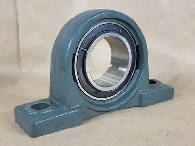 NEW NSK UKP215D1