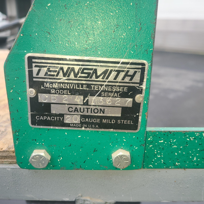 U14627C Used Tennsmith  24″ cleat bender on stand