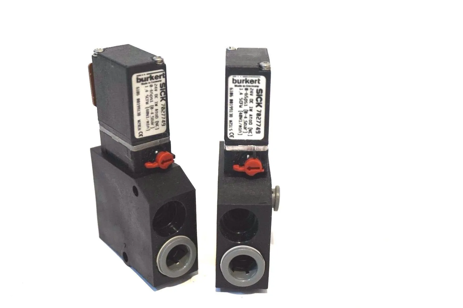 2 NEW SICK OPTIC 7027749 VALVE