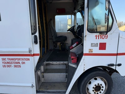 Used 2009 WORKHORSE ROUTE STAR DELIVERY TRUCK Box trucks Ohio US | Miedema Asset Management Group #1709438