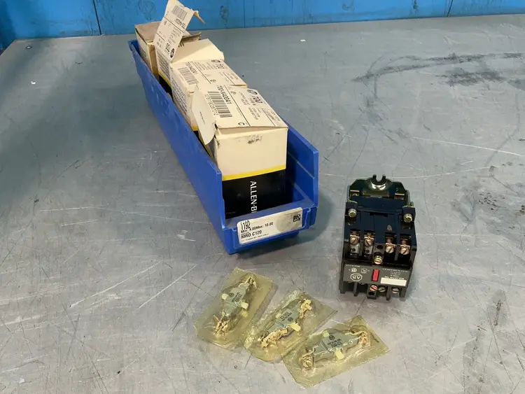 Used ALLENBRADLEY 700N400A1 Misc Electrical & Power Parts Ohio US | HGR 24 #1478166