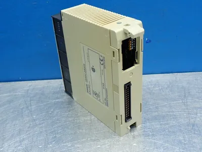 USED OMRON C200HDA003
