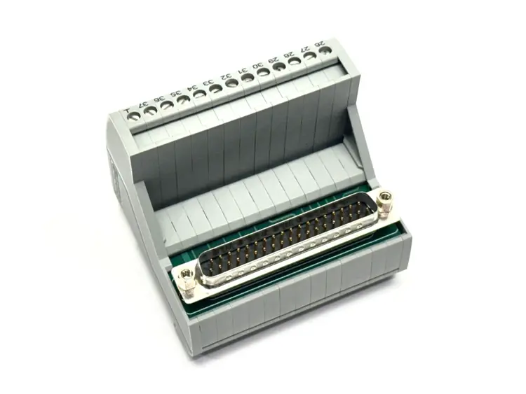 Used Phoenix Contact 2315146,VIP-3/SC/D37SUB/M Terminal Blocks Michigan US | Maverick Industrial Sales #1389712