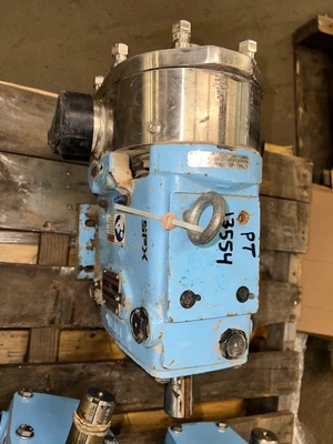 USED SPX Waukesha 040U1