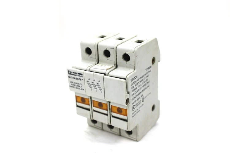 Used FERRAZ SHAWMUT USCC3I Fuses Kentucky US | Industrial Parts R Us Inc. #357928
