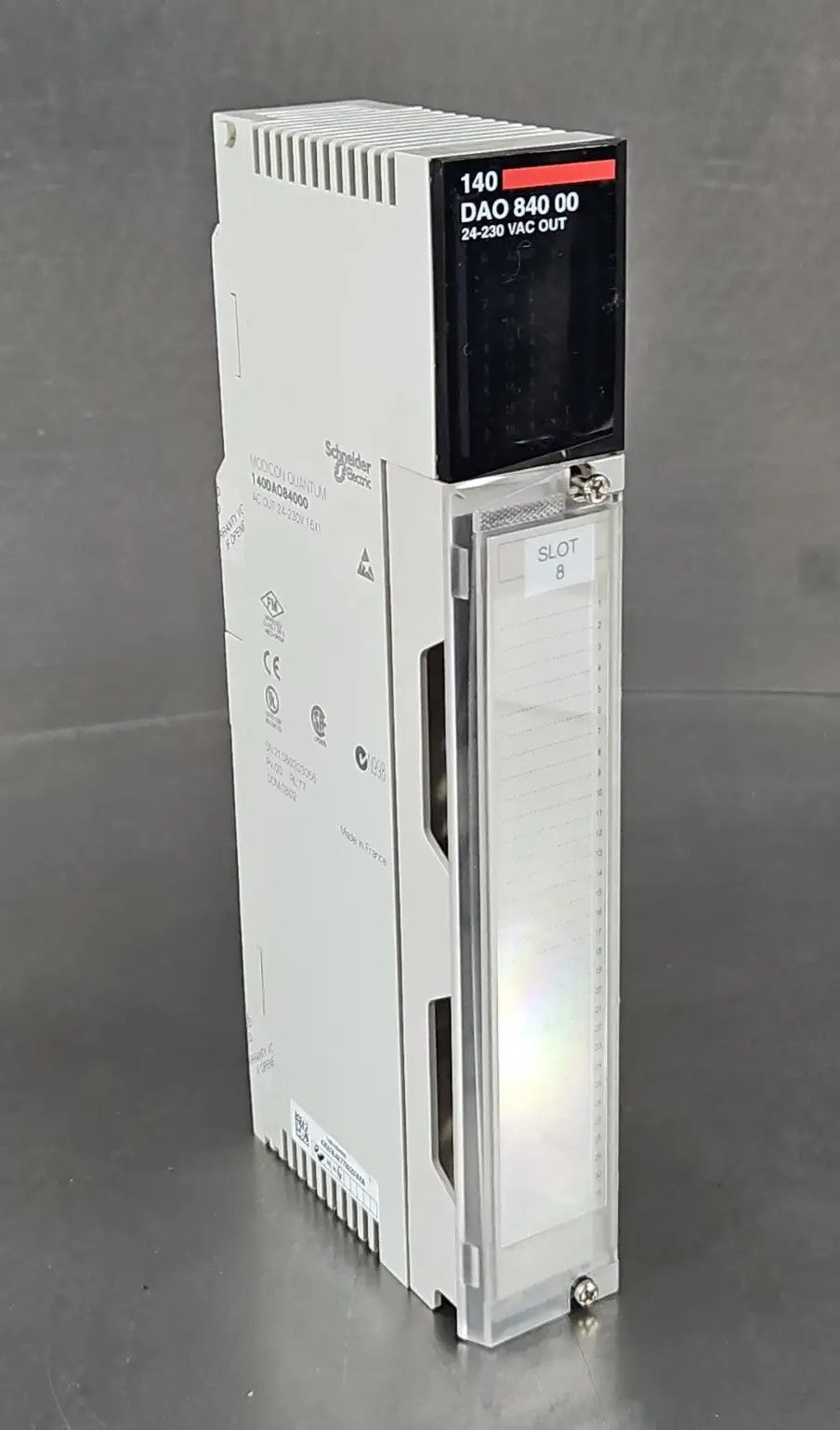 USED Schneider Schneider 140DAO84000