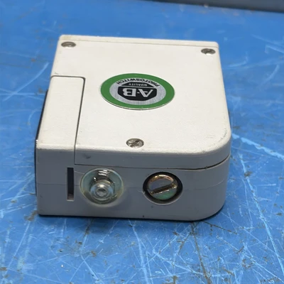 USED Allen Bradley 42MRU-5200