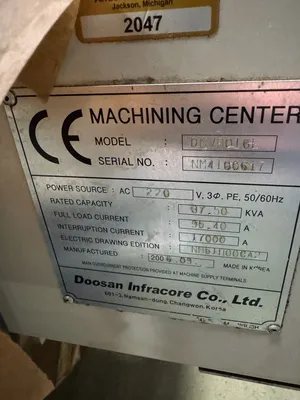 USED 2000 DOOSAN DMV-3016L