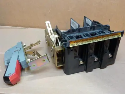 USED ALLEN BRADLEY 1494V-DS30 SER A