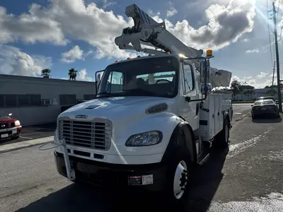 Used 2017 FREIGHTLINER M2 106 Tractors & Trailers Florida US | Truck and Van Outlet #1506267