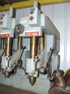 USED EDLUND 1F7
