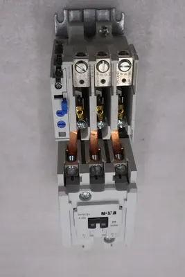NEW OPEN BOX Eaton AE16HN0AB Starter 110/120 VAC V Coil 3 Poles STK GF866