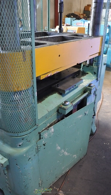 Used COLUMBUS INDUSTRIES _UNKNOWN_ Trimming Presses California US | Sterling Machinery Exchange #1467036