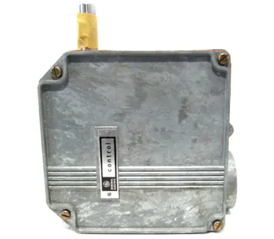 NEW GENERAL ELECTRIC CR115E124102AD GEARED ROTARY LIMIT SWITCH