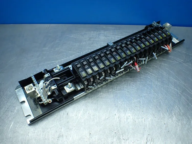 Used SQUARE D NQM810M1CSB8 Electrical Panels Ohio US | HGR 24 #882981