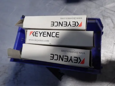 USED KEYENCE FSV22R